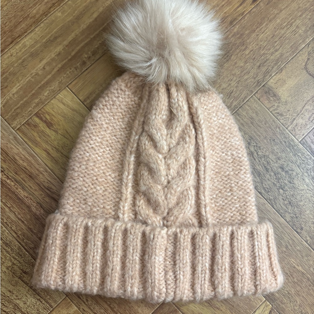 Express Pink Cream Cable Knit Pom-Pom Womens Warm winter hat